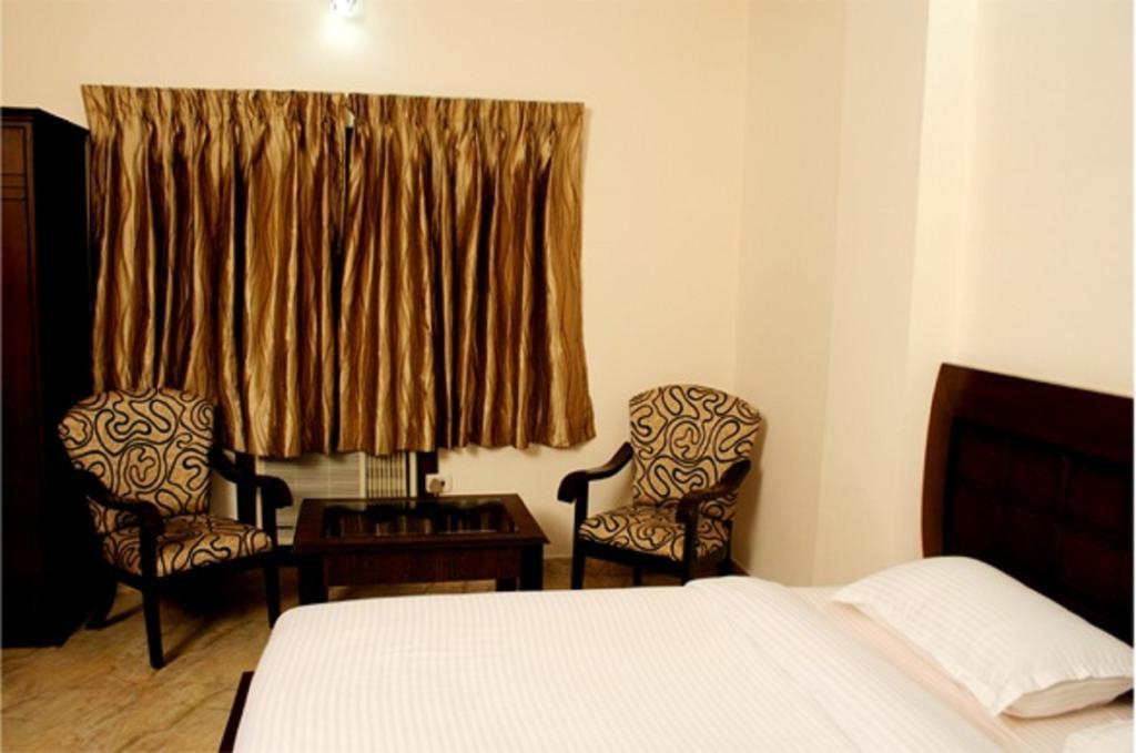Hotel Jasmine Haridwār Buitenkant foto